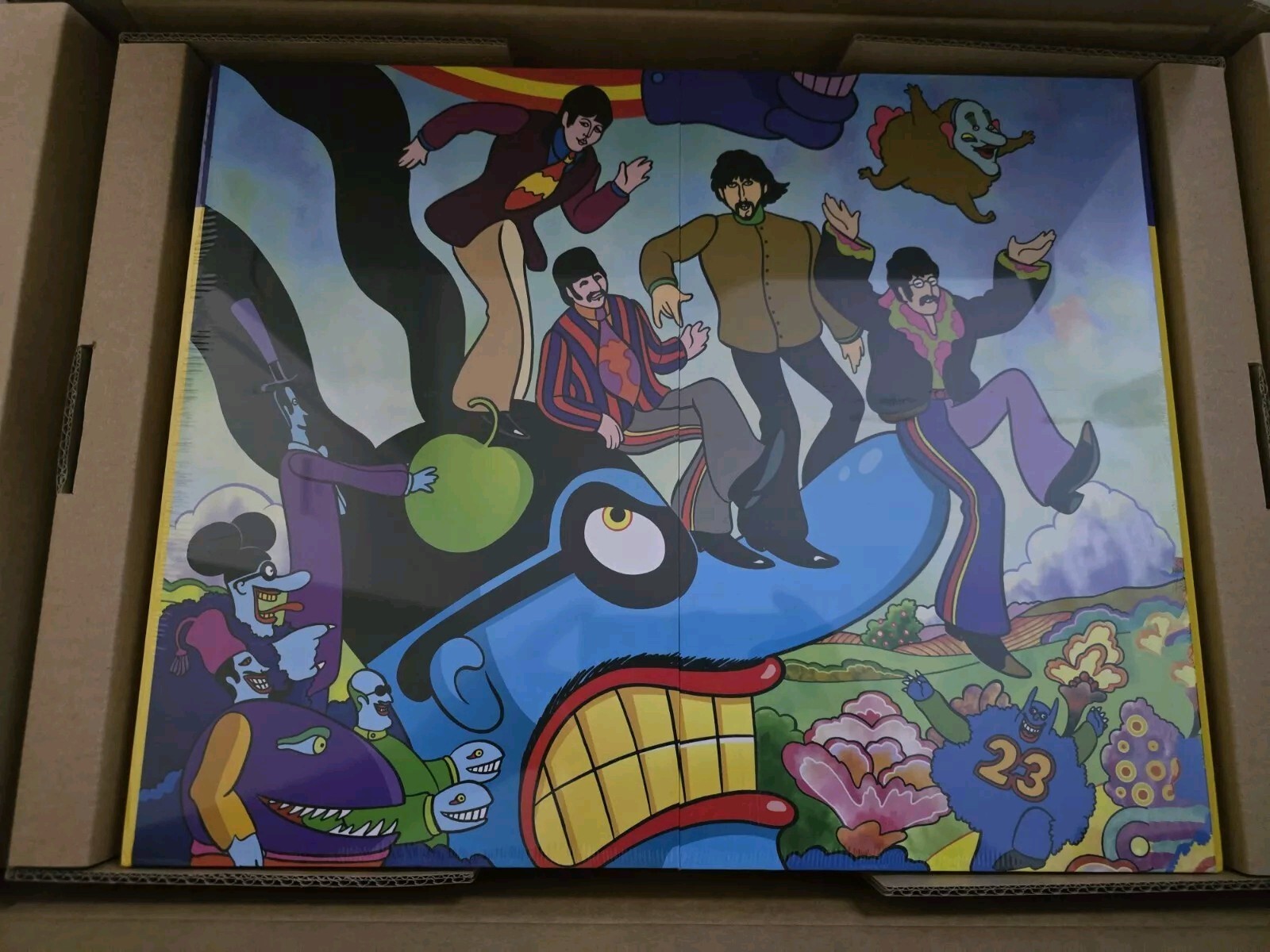 The Beatles: Yellow Submarine Limited Edition Box Set Hardcover brand new sealed