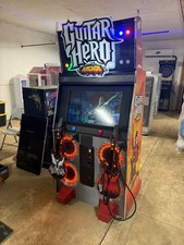 FREE SHIPPING  Raw Thrills Guitar Hero Deluxe Arcade Game picture
