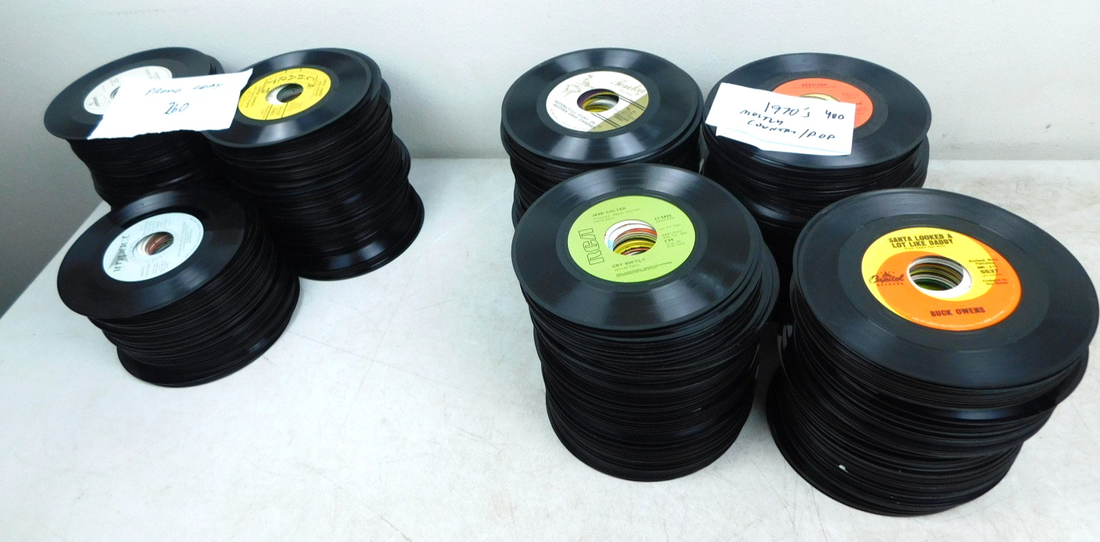Huge Lot OVER 650 45 RPM Records 400 70s Country Pop Collection 260 Radio Promos