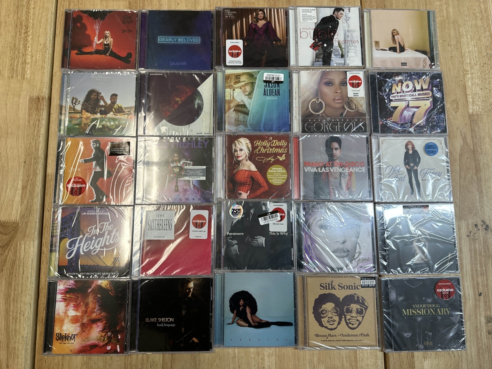 Wholesale Lot x100 Music CDs, Radom Mix (ALL NEW SEALED, READ) 