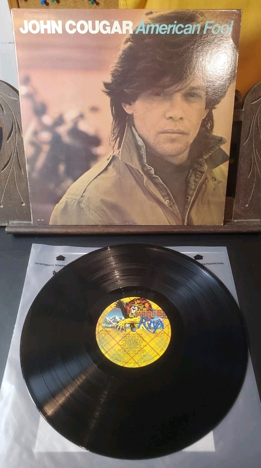 John Cougar American Fool - Vinyl LP RVL 7501 See DESC