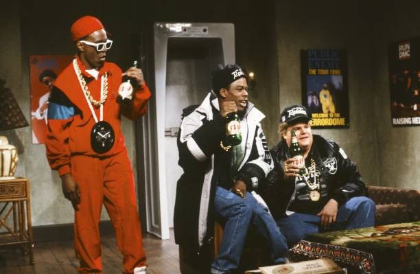 Tim Meadows as Flavor Flav Chris Rock as Onski Chris Farley as B F- Old Photo