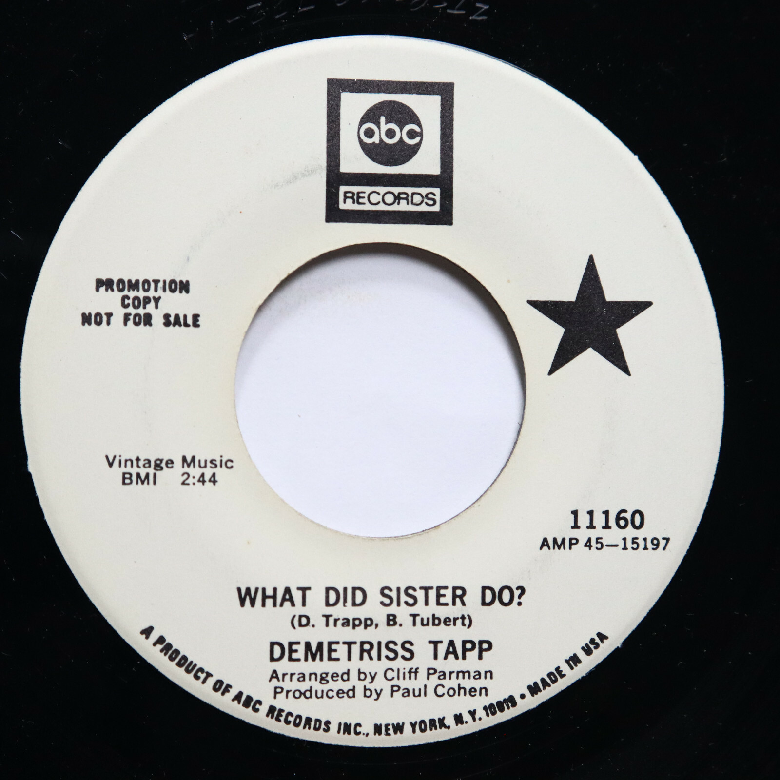 DEMETRISS TAPP - WHAT DID SISTER DO? / ORDINARY AIR - SOUL 45 *PROMO*