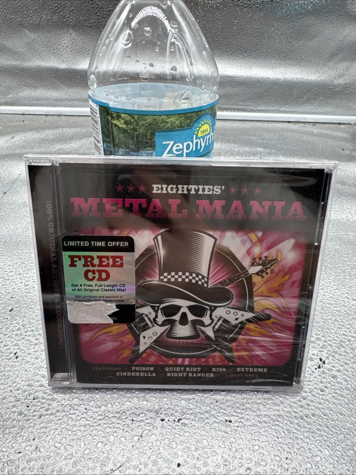 EIGHTIES METAL MANIA (CD)  2010  RARE  POISON + KISS + GREAT WHITE + SCORPIONS