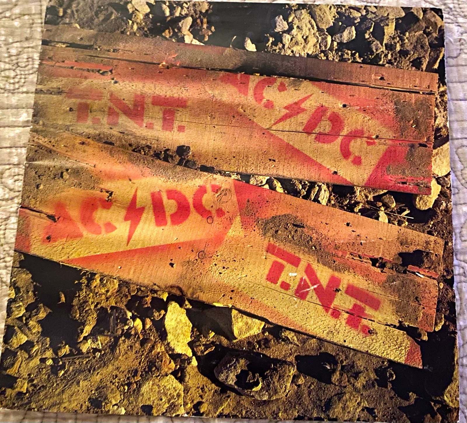 AC/DC T.N.T.-APLP-016
