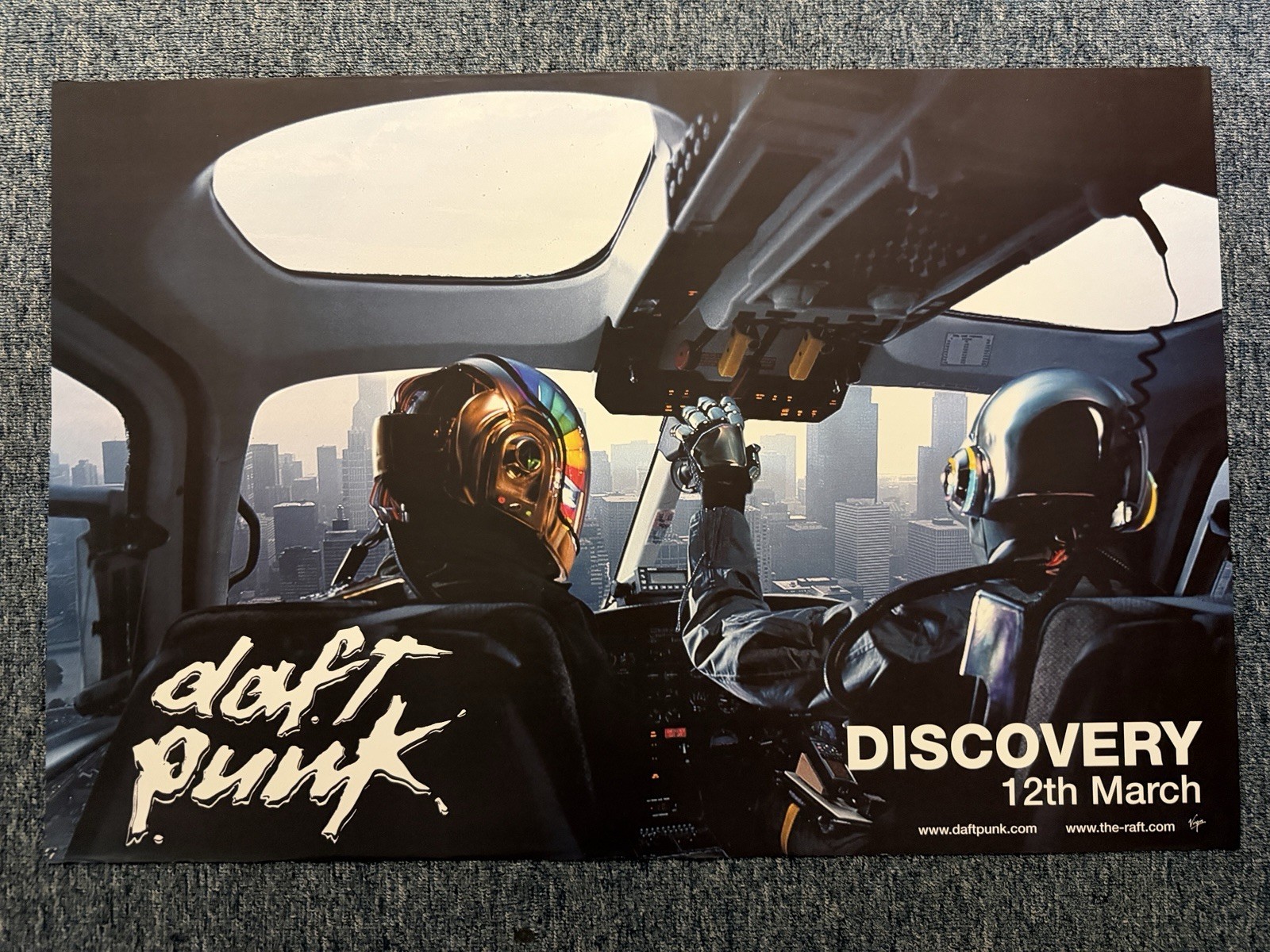 ULTRA RARE VINTAGE 77x59cm DAFT PUNK - DISCOVERY  UNUSED 2001 RECORD SHOP POSTER