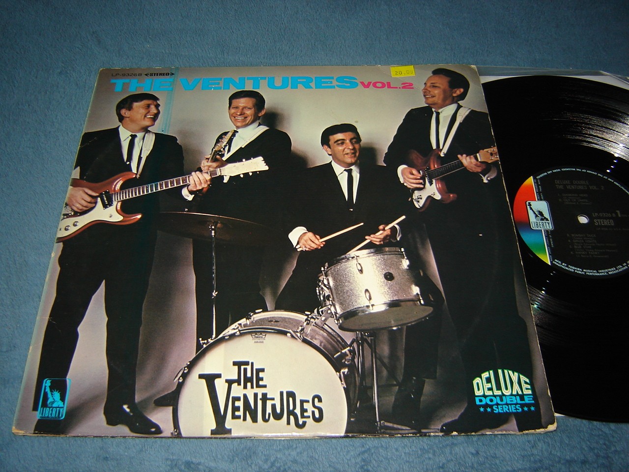 The Ventures - Vol. 2 Japan only 2LP Liberty Deluxe 1969 release