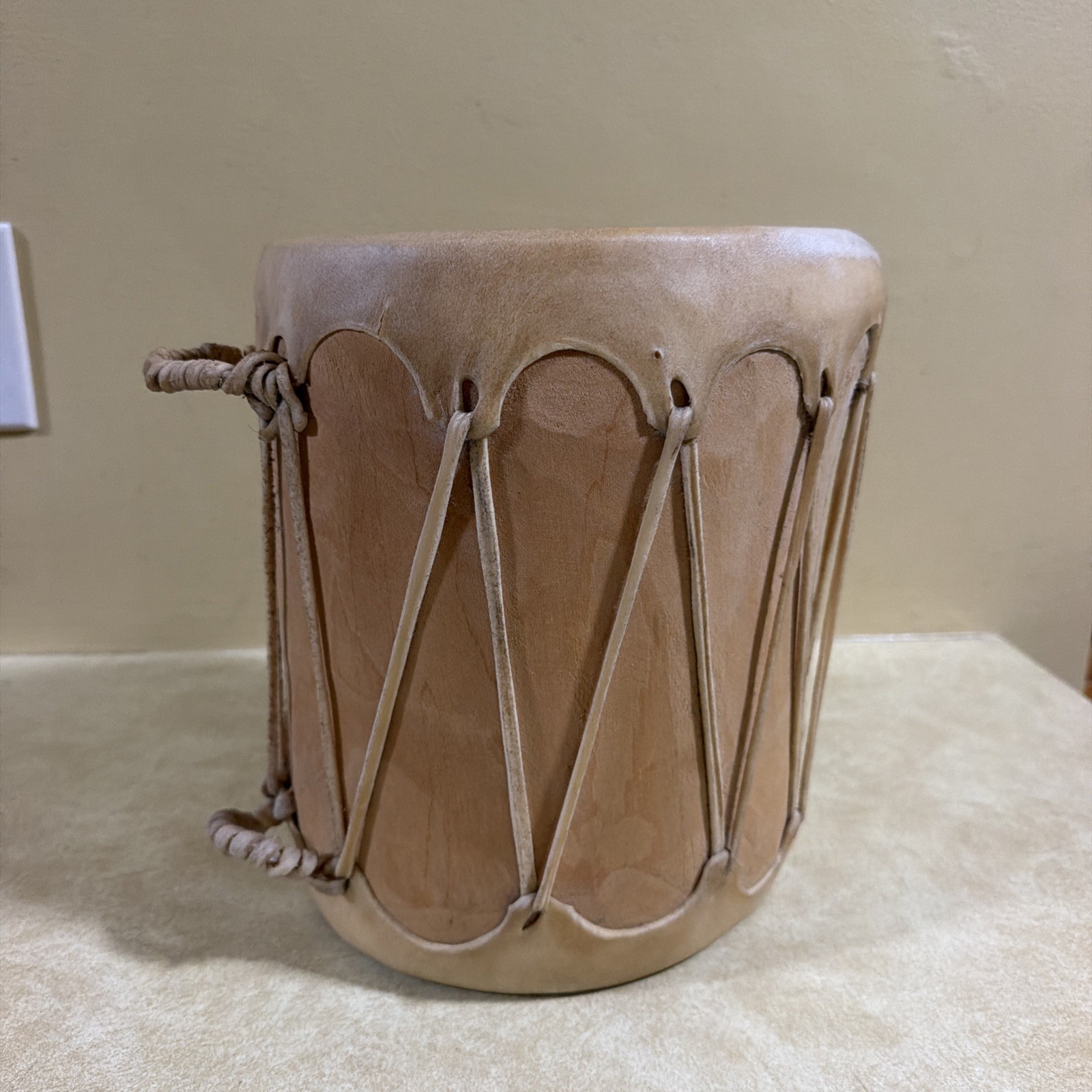 Large NATIVE AMERICAN  RAWHIDE DOUBLE SIDED LOG DRUM 10” Tall 7 1/4” Wide