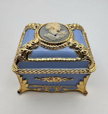 Vintage Sankyo Japan Cameo Music Box Waltz Of The Flowers Melody picture