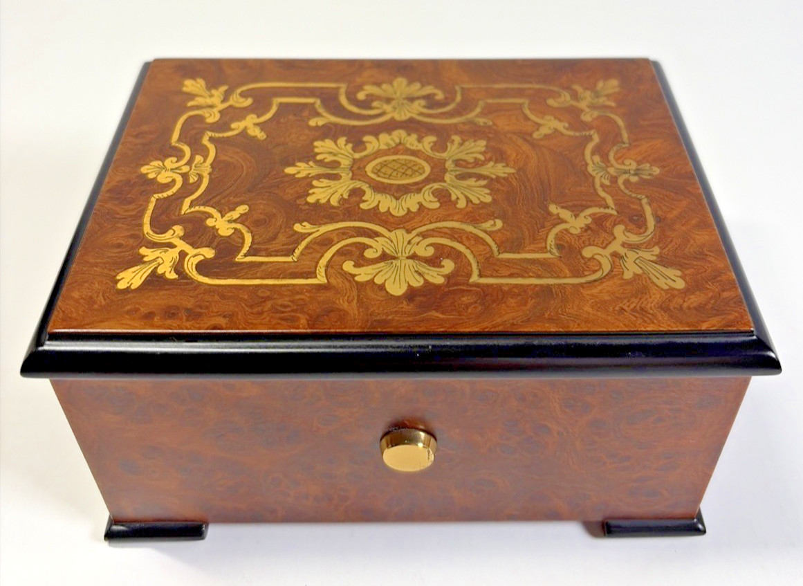 Vintage Reuge Rita Ford Music Box “My Heart Will Go On” Titanic Works Perfect