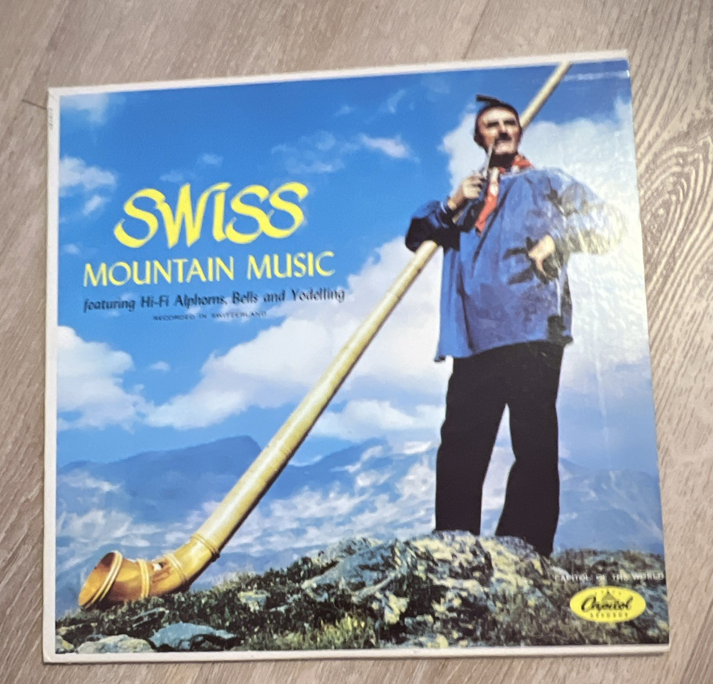 Capitol Records Swiss Mountain Music T-10161 12\