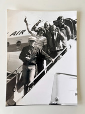 The Beach Boys Vintage 1966 Press Photo Airplane Steps London Arrival PA Stamp picture