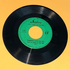 Seeburg Panel 8 Somebody Loves Me April Showers I’ve Got It 45 rpm Record 7
