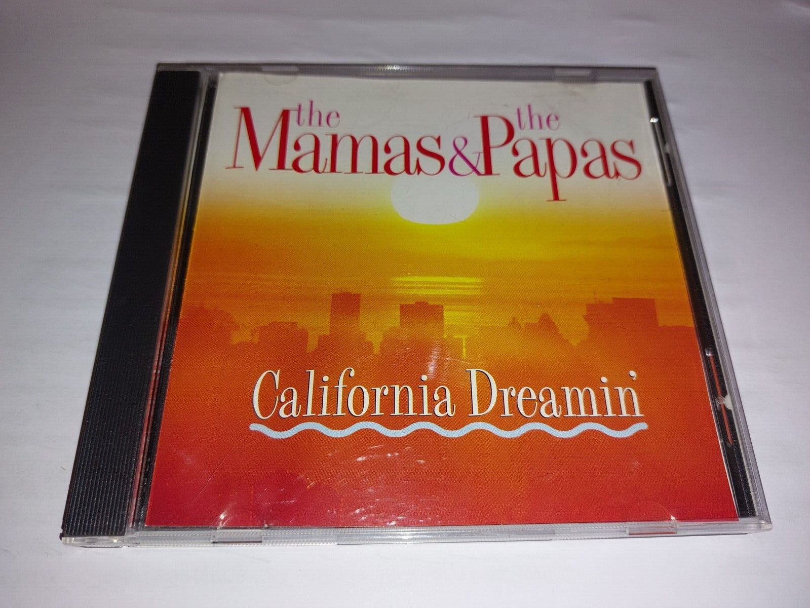 THE MAMAS AND THE PAPAS * CALIFORNIA DREAMIN\' * CD ALBUM EXCELLENT 1997