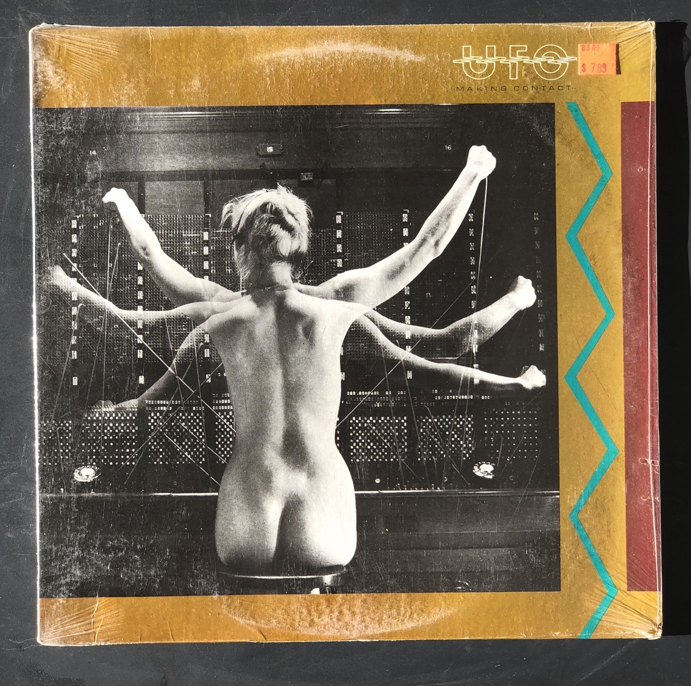 UFO – Making Contact FV-41402 LP Sealed in Shrink