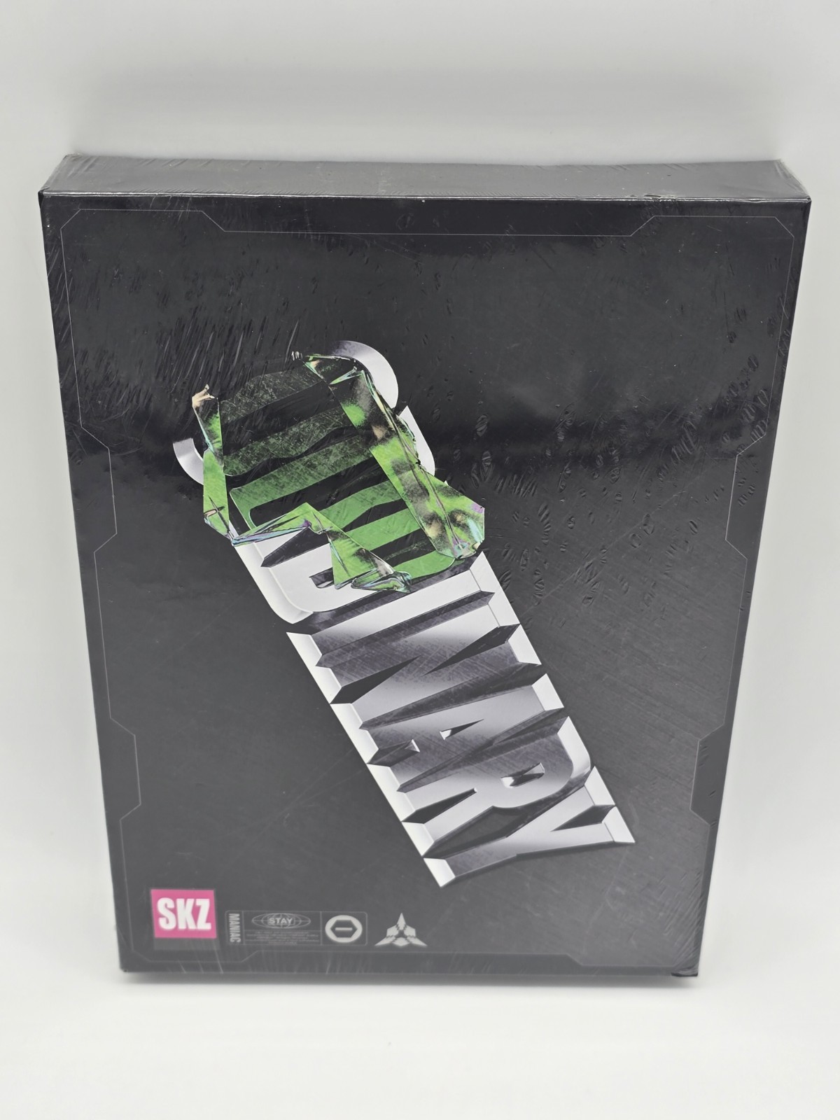 Stray Kids SKZ-ODDINARY Album 2022 K-Pop JYP Black Frankenstein Version Limited