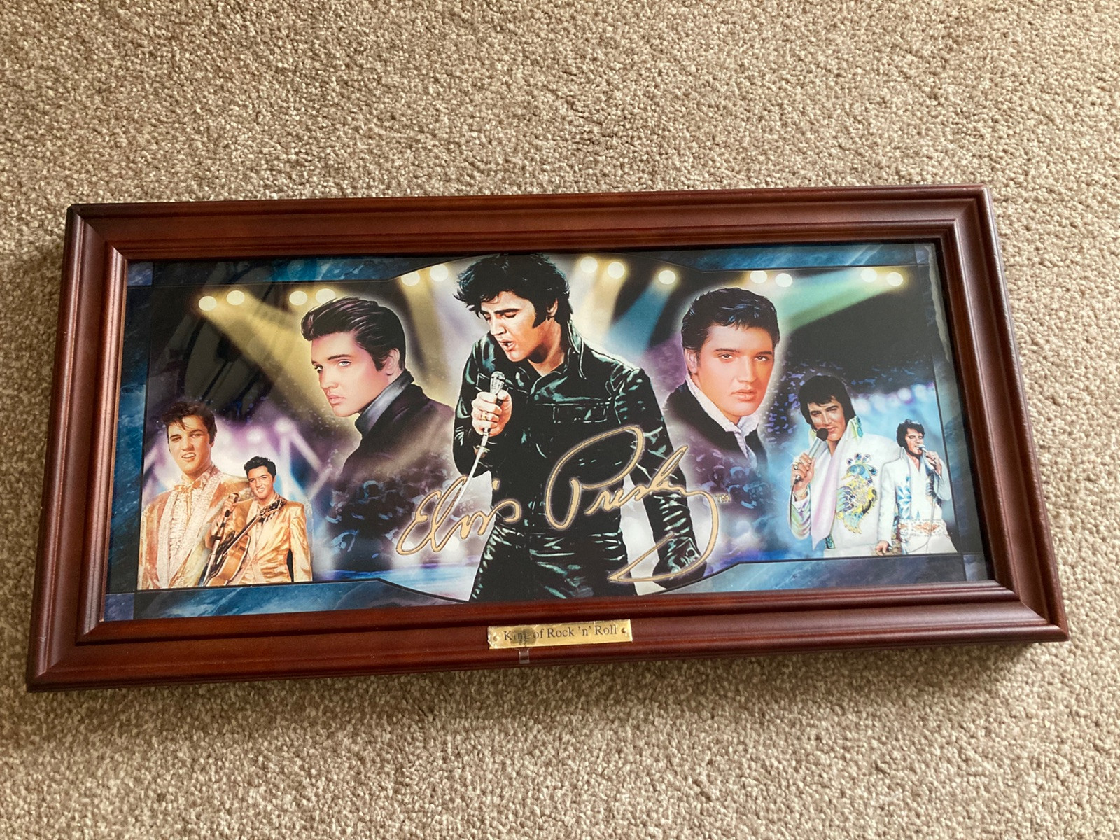 Bradford Exchange Elvis Presley King of Rock 'n' Roll Stained Glass Illuminated