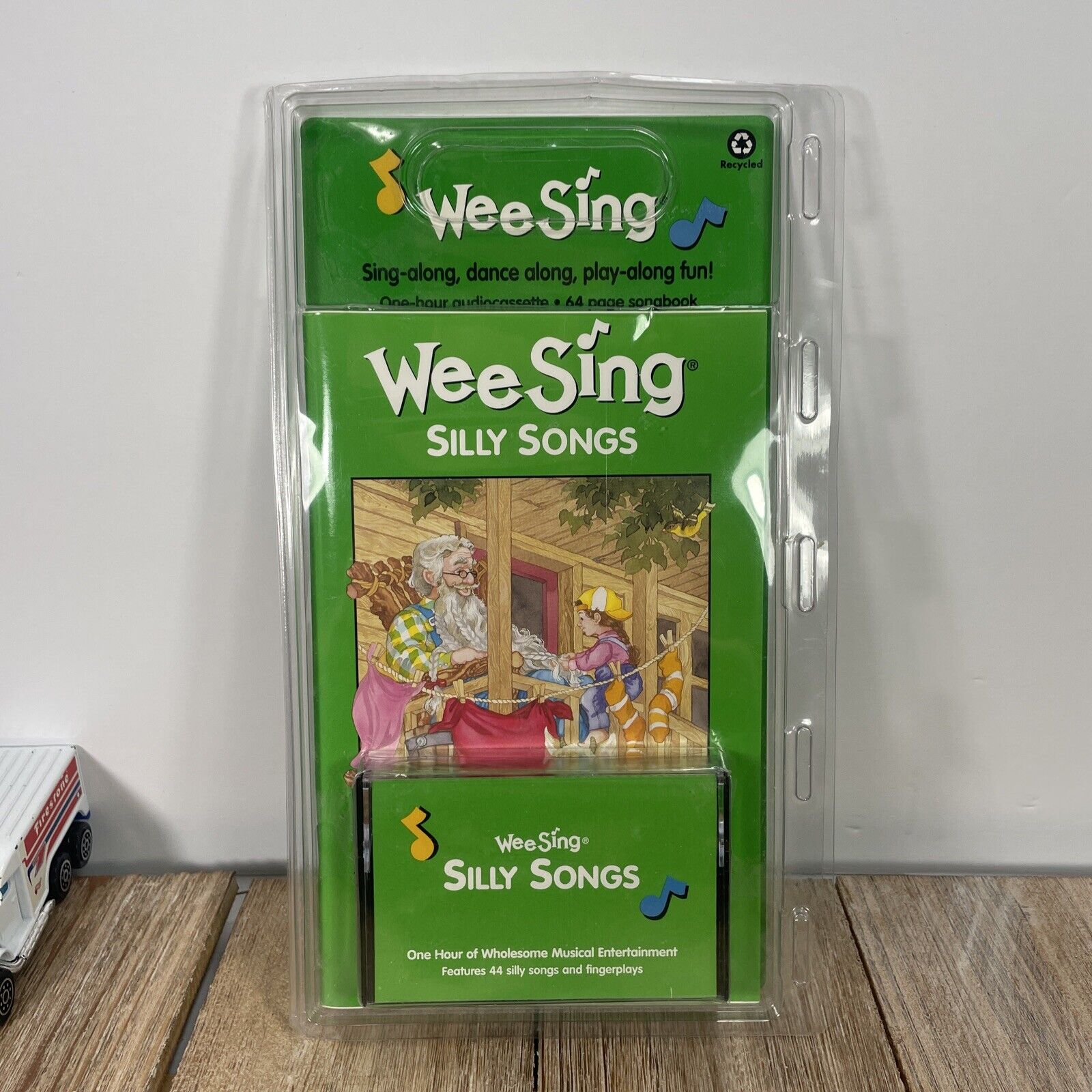 Wee Sing Silly Songs Book & Cassette children Audiocassette 64-Page illustrated