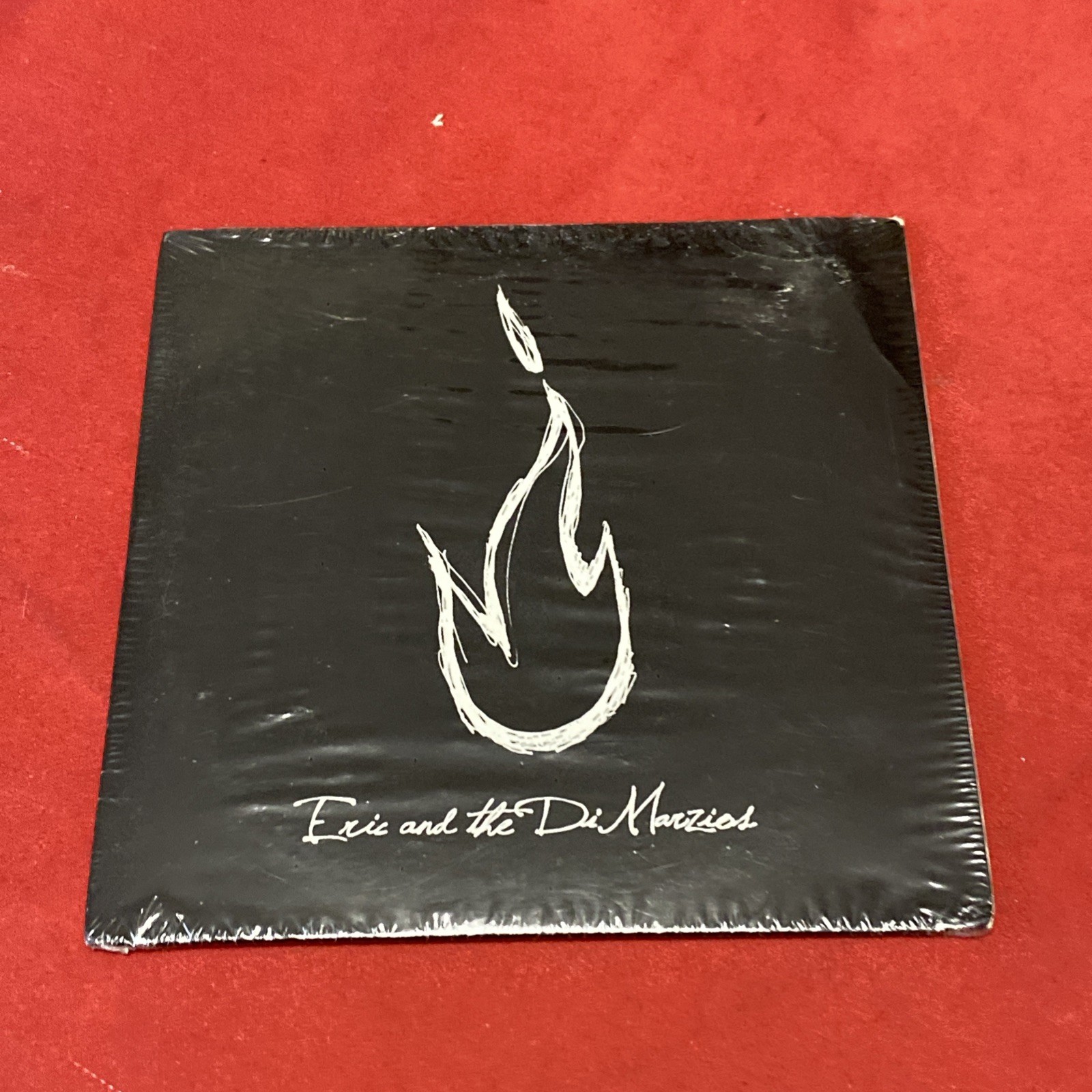 Eric and The DiMarzios - My Offbeat Heart (CD Digisleeve, 2011) “Lucy” [EP]