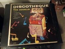 Discotheque with the Dovells Vinyl LP 1964 Mono W-9052 Tested Rock Pop picture