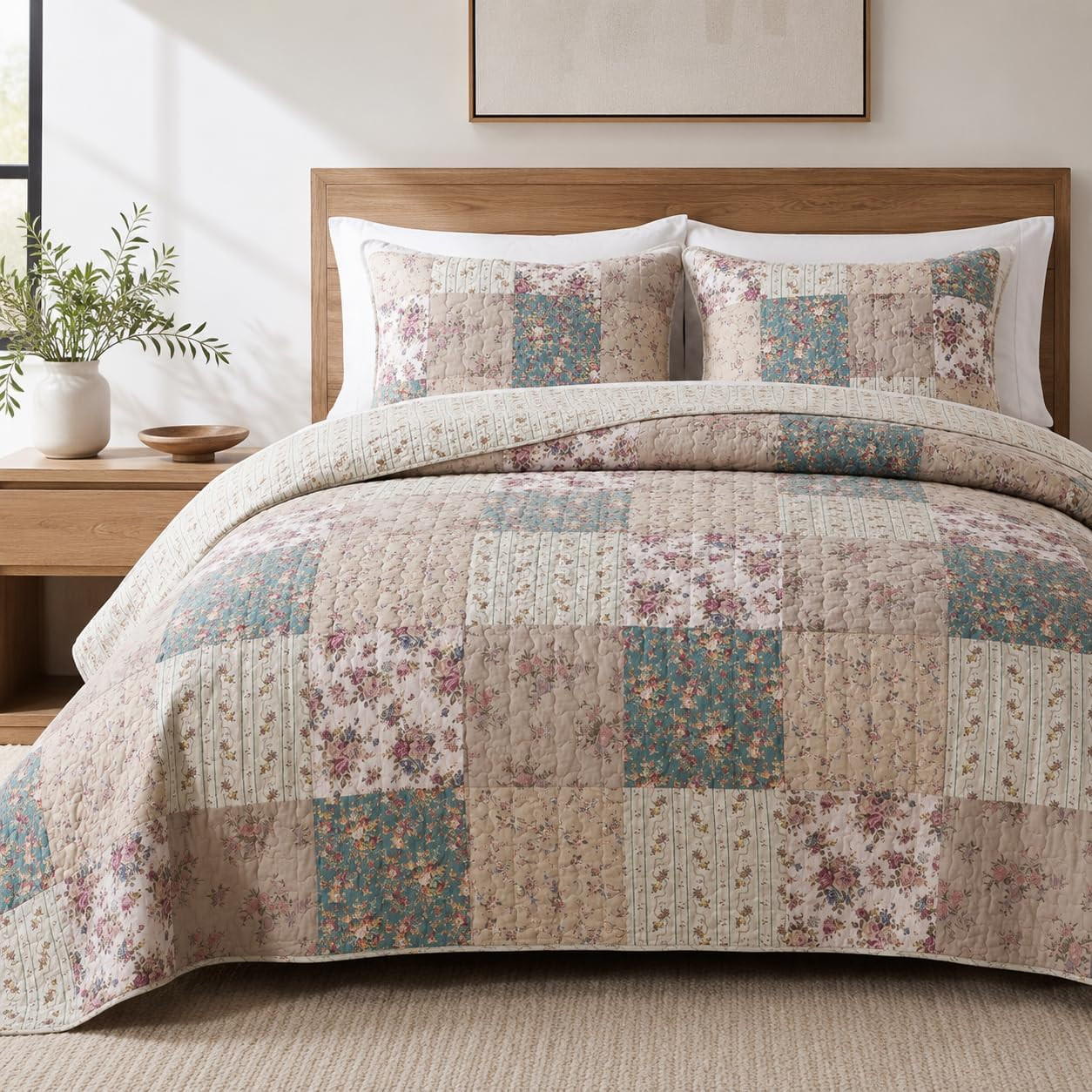 - Antique Floral Vintage Cotton Quilt Set, Queen with 2 Shams