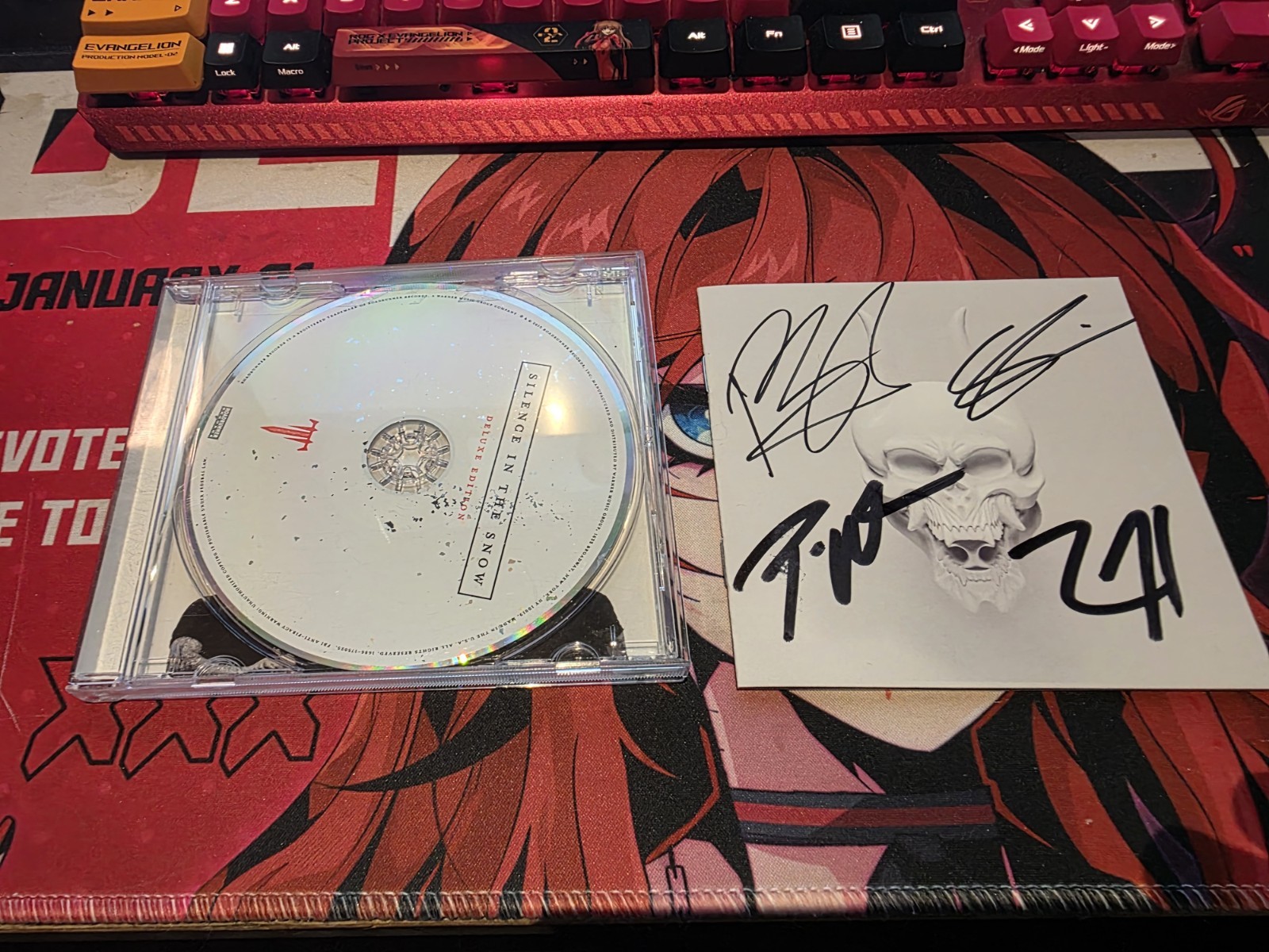 TRIVIUM - Silence In The Snow - DELUXE Ed. Inc 2 Bonus Tracks SIGNED FULL BAND