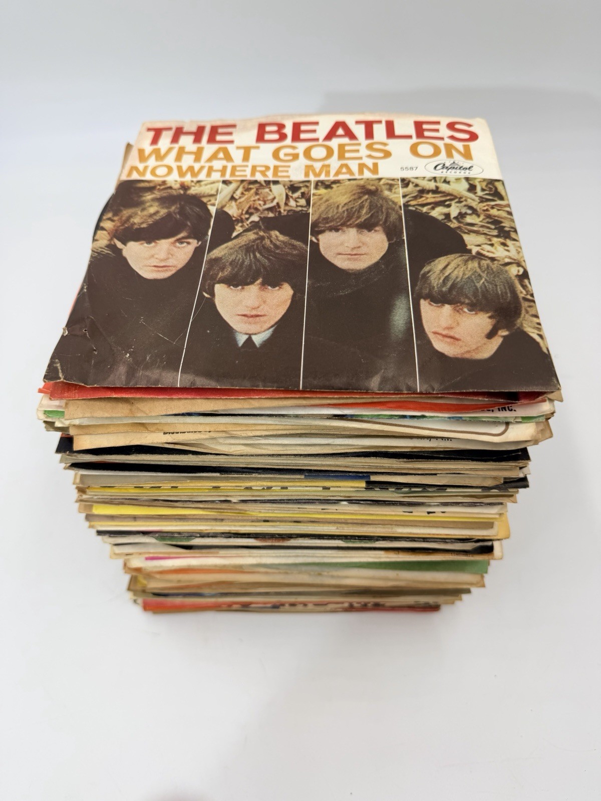 Lot of 75+ Vintage 7