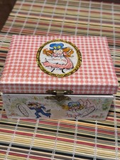 POLLY PAL 1975 VINTAGE JEWELRY MUSIC BOX Music Works 51 Yrs Memory - Fair Shape picture