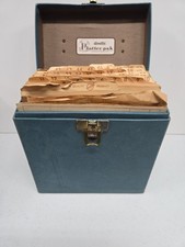 Vintage Amfile Platter-pak Storage/Carrying Case w/dividers & 36 45rpm Records picture