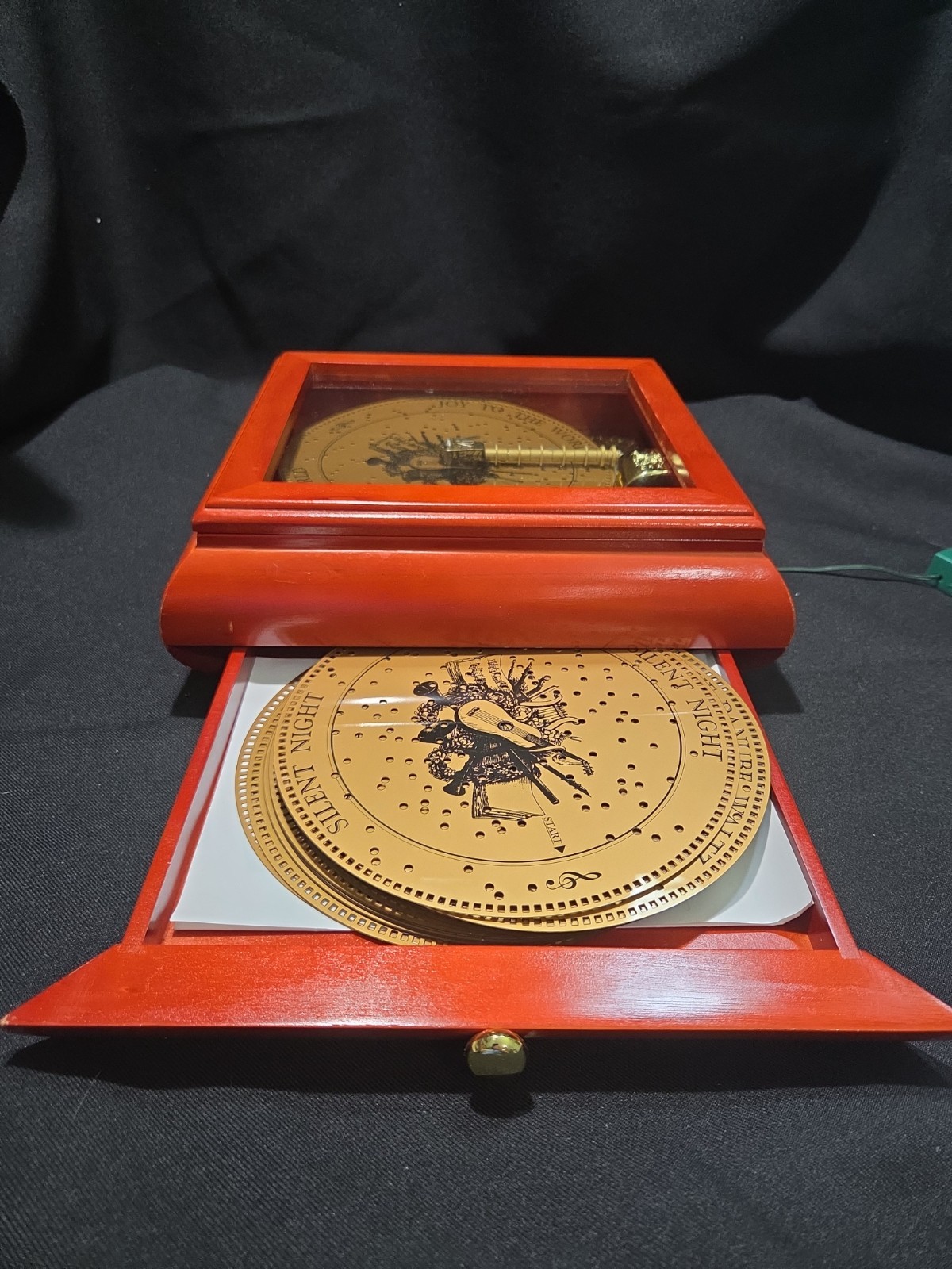 Vintage Mr. Christmas Holiday Symphonium Music Box w/ 16 Discs Christmas READ