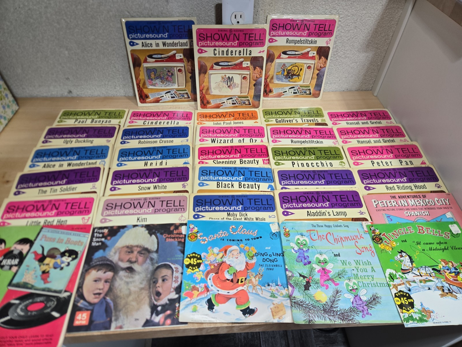 Vintage Lot General Electric 1960s Show 'N Tell Picturesound Program 45 Records