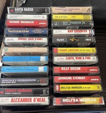 Lot of 22 Vintage 80s R&B Soul Cassette Tapes Anita Baker Smokey Robinson Etc picture