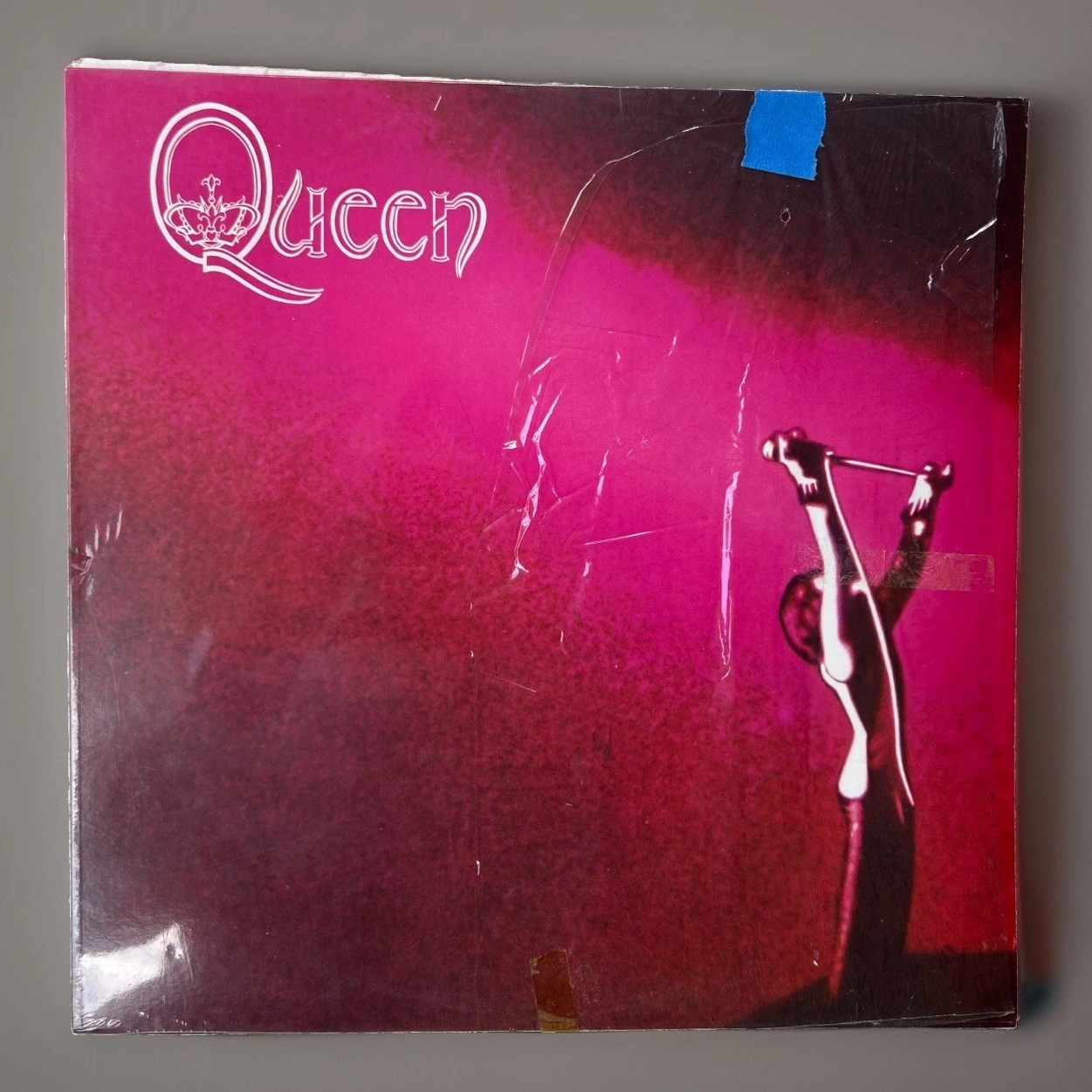 Queen Self-Titled Debut Vintage Vinyl LP. 1976 SP Repress, NM Vinyl And Sleeve