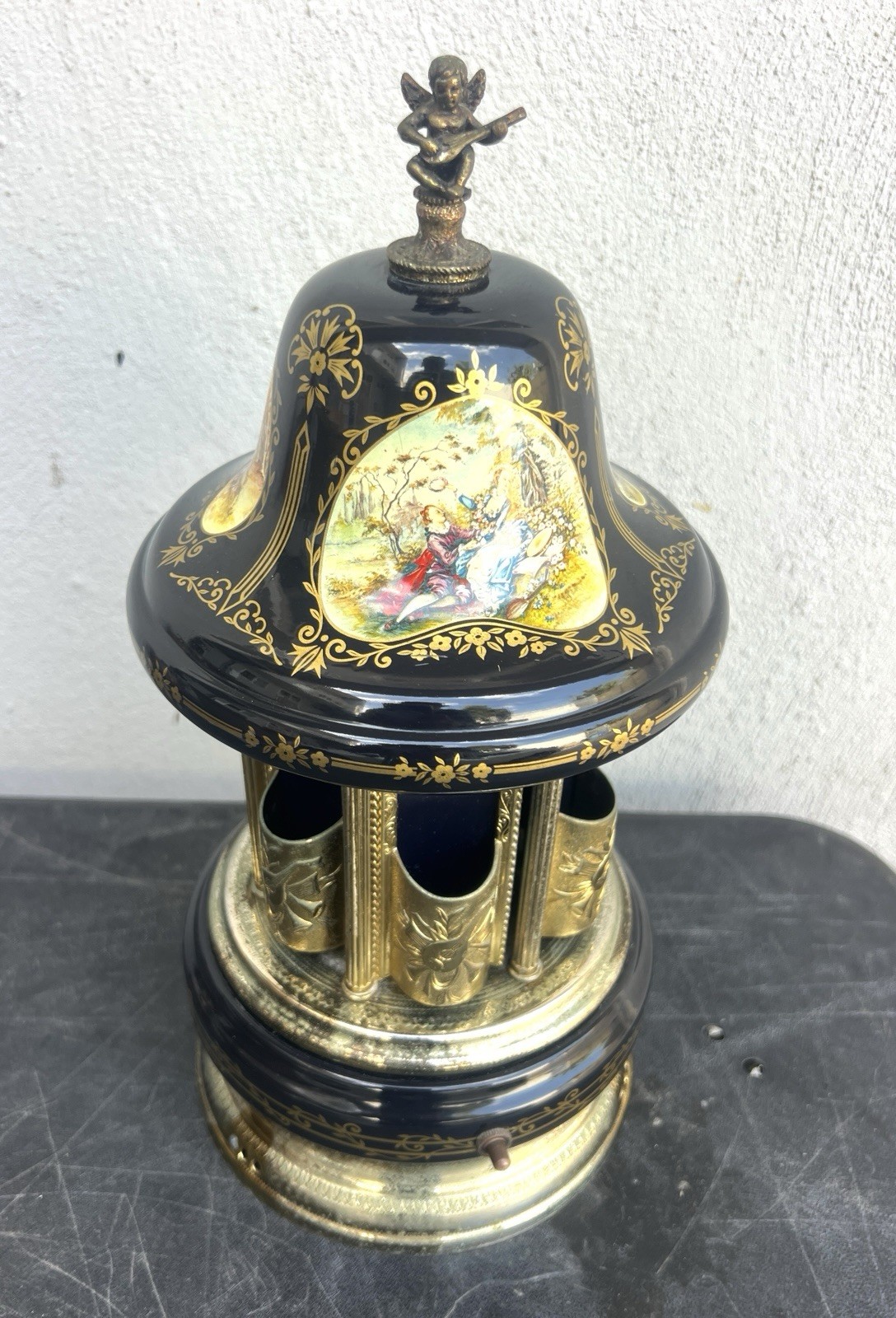 VTG 60s Reuge Zhivago Enameled Capodimonte Lipstick Cigarette Carousel Music Box