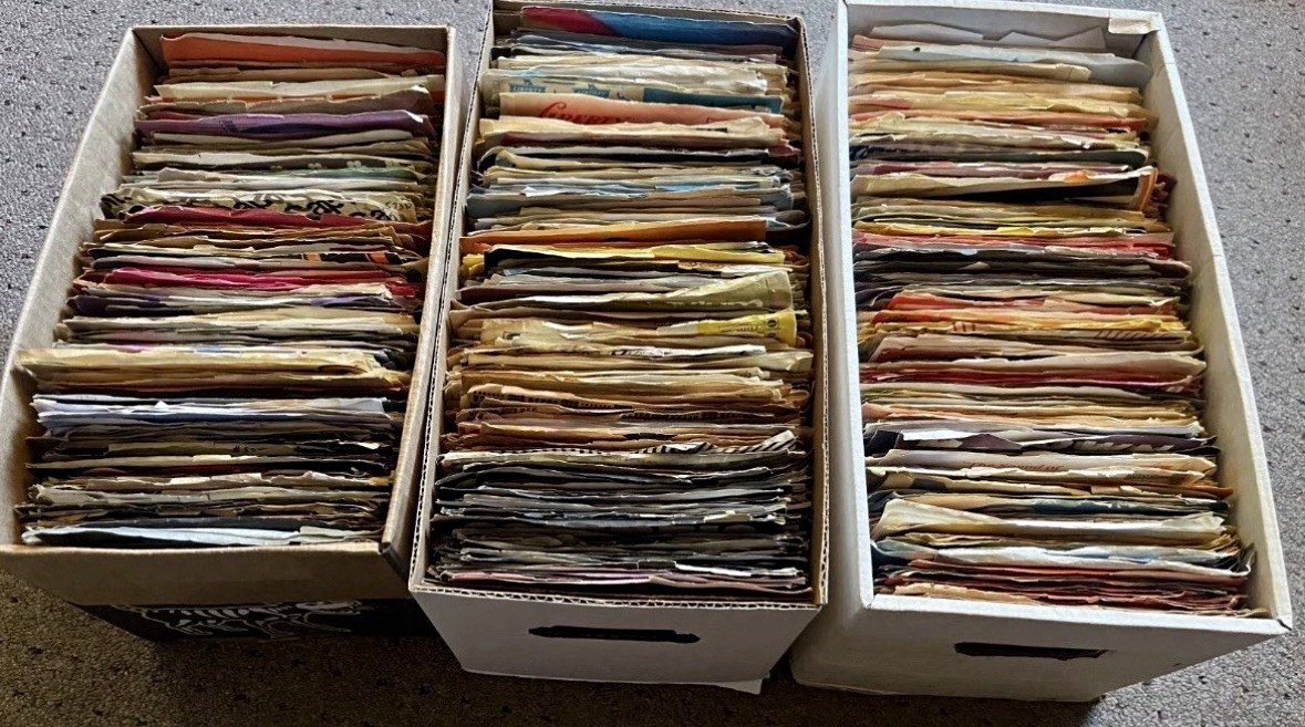 Mixed Lot of 100 45rpm records.  50s-80s