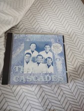 CASCADES - Very Best Of - CD - **Excellent Condition** picture