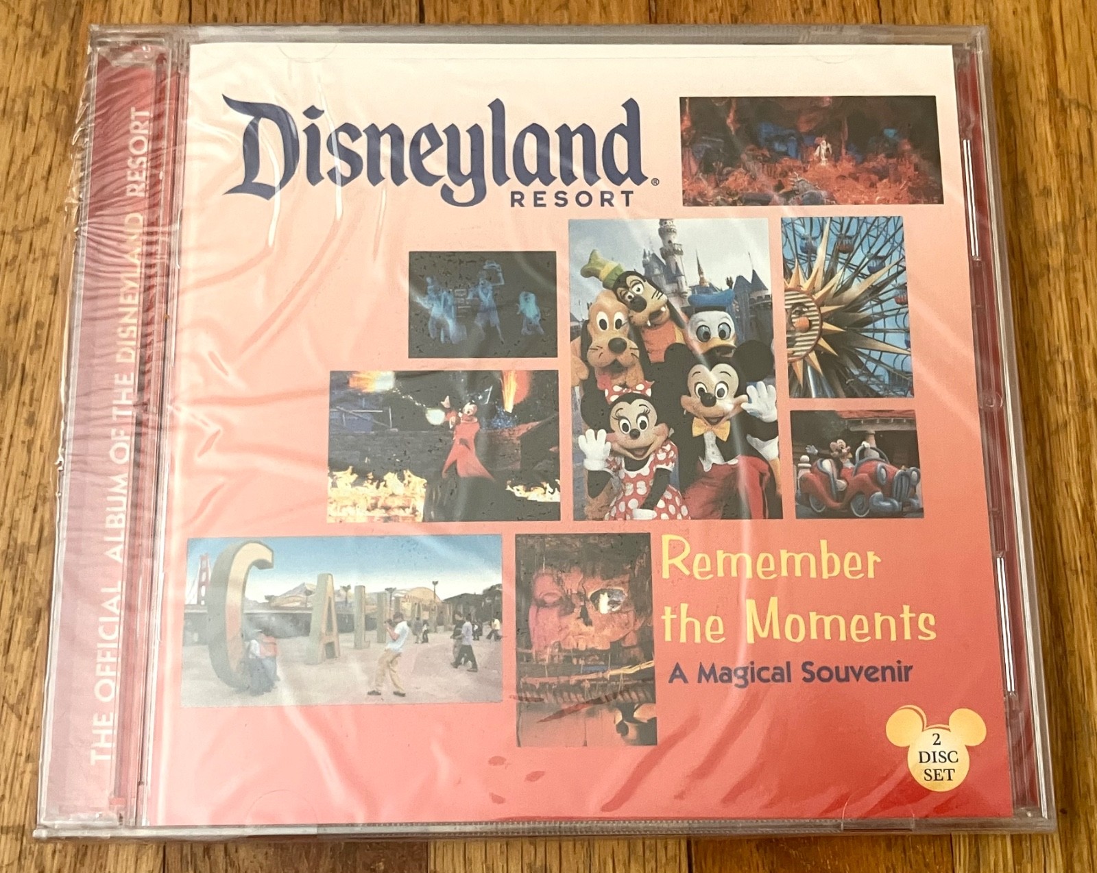 WALT DISNEY RECORDS Disneyland Resort Album: Remember The Moments 2 CD Set - NEW