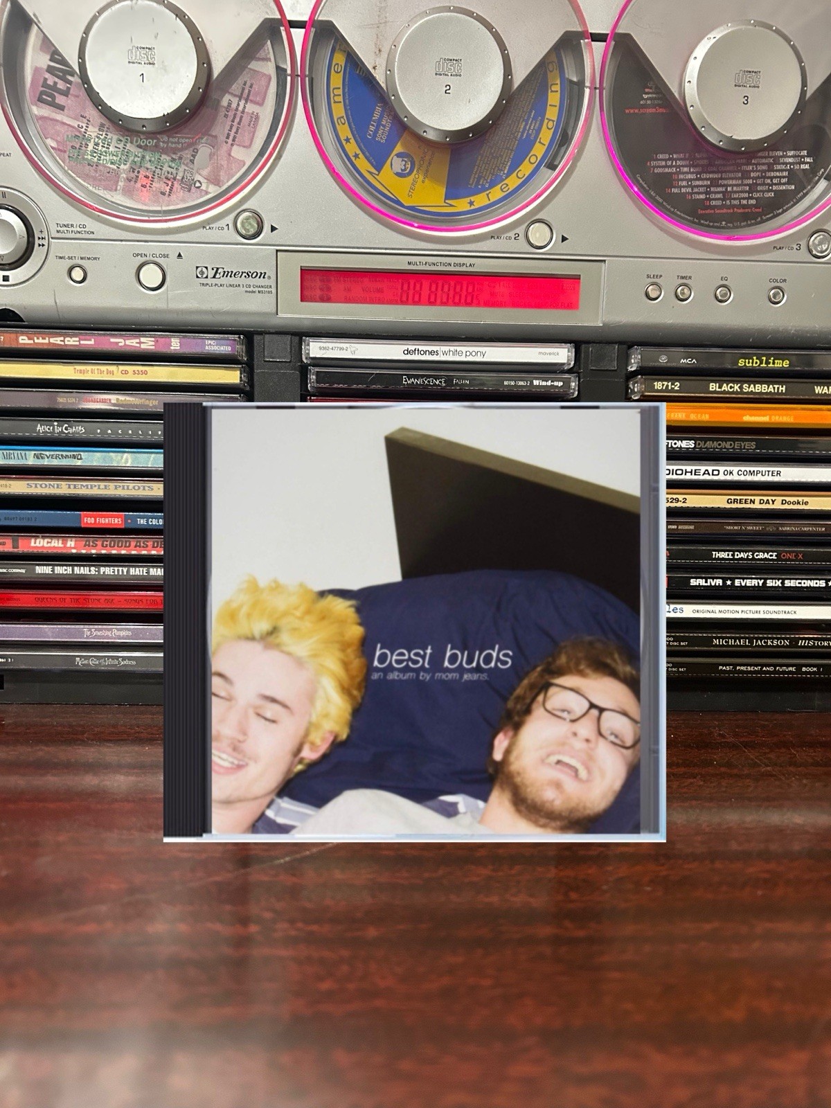 Mom Jeans - Best Buds - (CD BRAND NEW SEALED) 