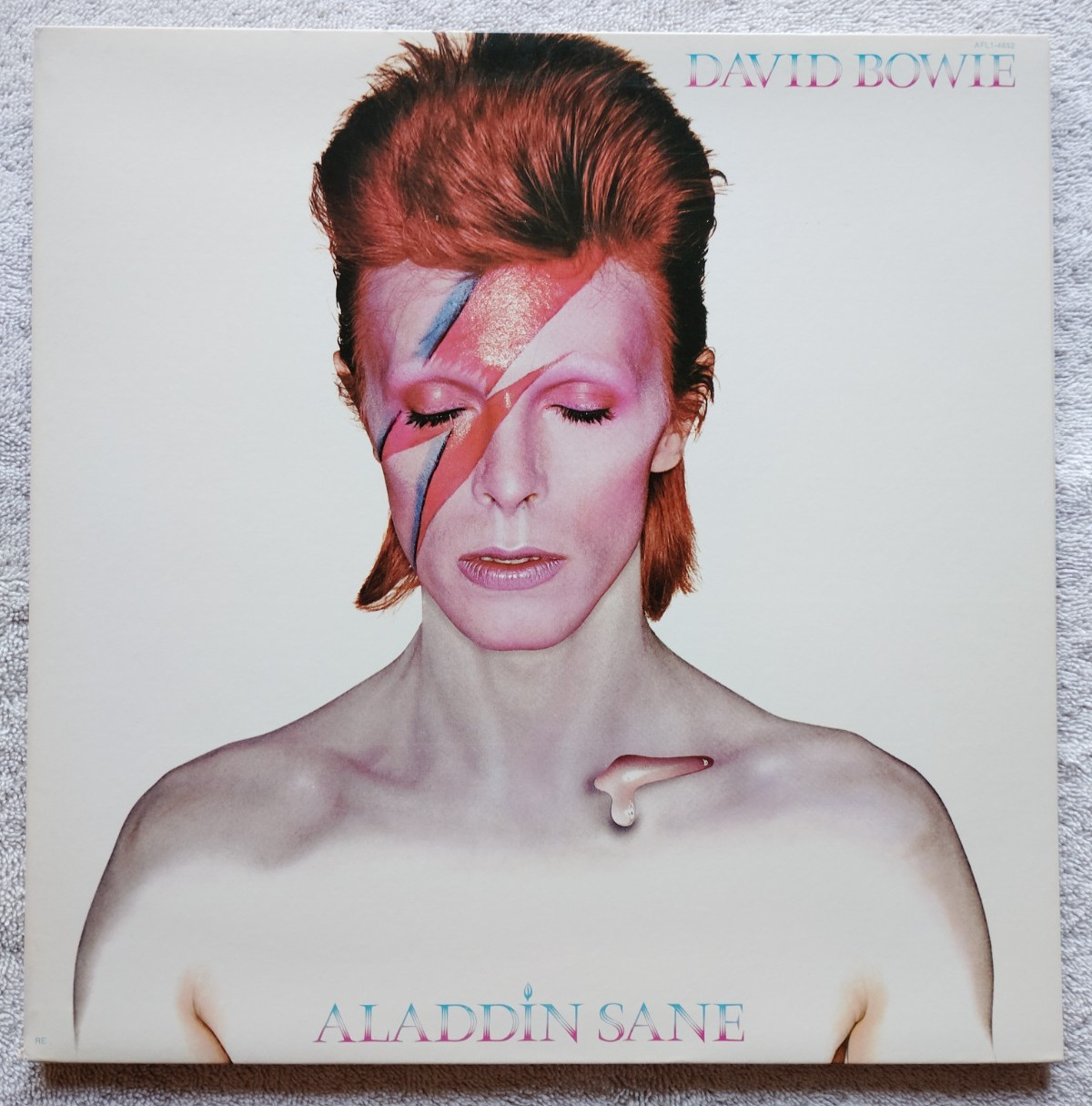 NEAR MINT DAVID BOWIE \