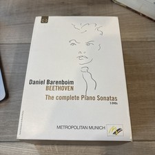 Daniel Barenboim: Beethoven The Complete Piano Sonatas 5 DVD 3 of 5 still sealed picture