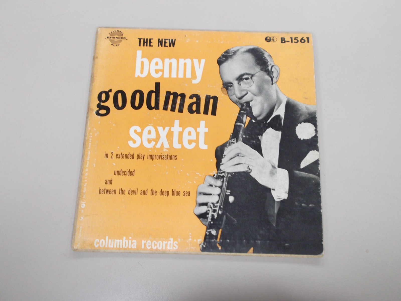 The New Benny Goodman Sextet - Undecided - Columbia B-1561 - Excellent