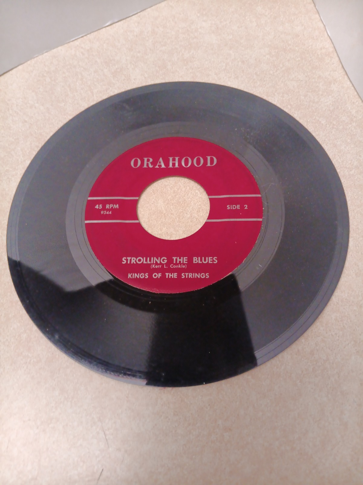 Ohio Rockabilly Instro 45 KINGS OF THE STRINGS Strolling The Blues ORAHOOD hear