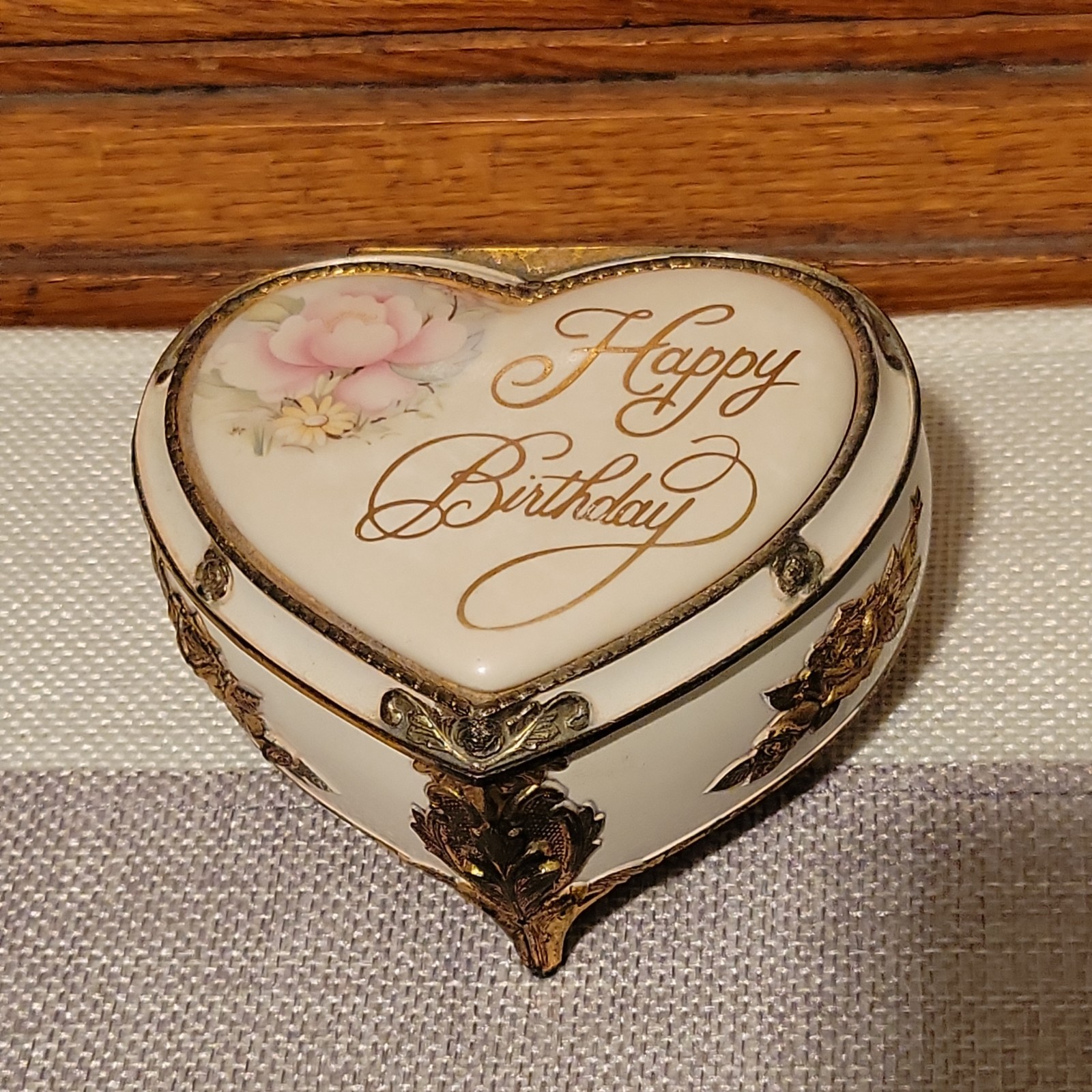 Vintage Happy Birthday Heart Shaped Jewelry Music Box Japan Parts or Repair