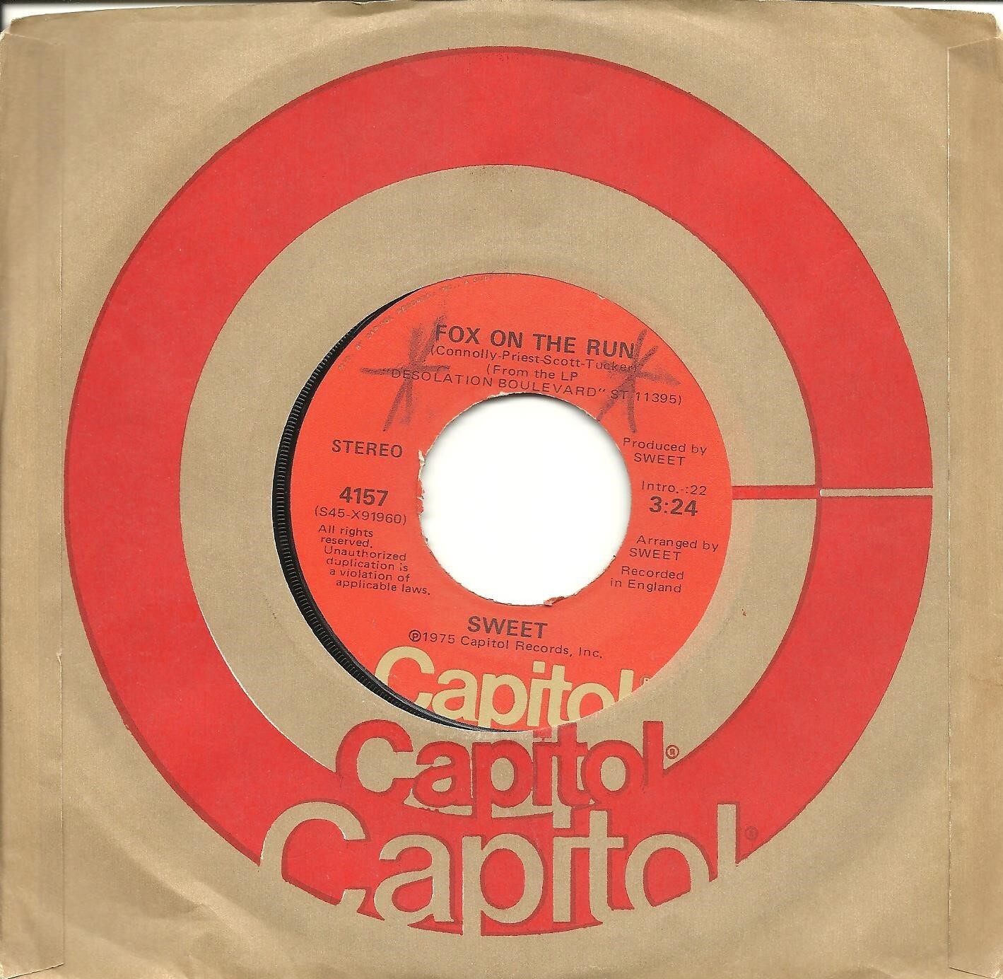 Sweet-Fox On The Run/Burn On The Flame-7\