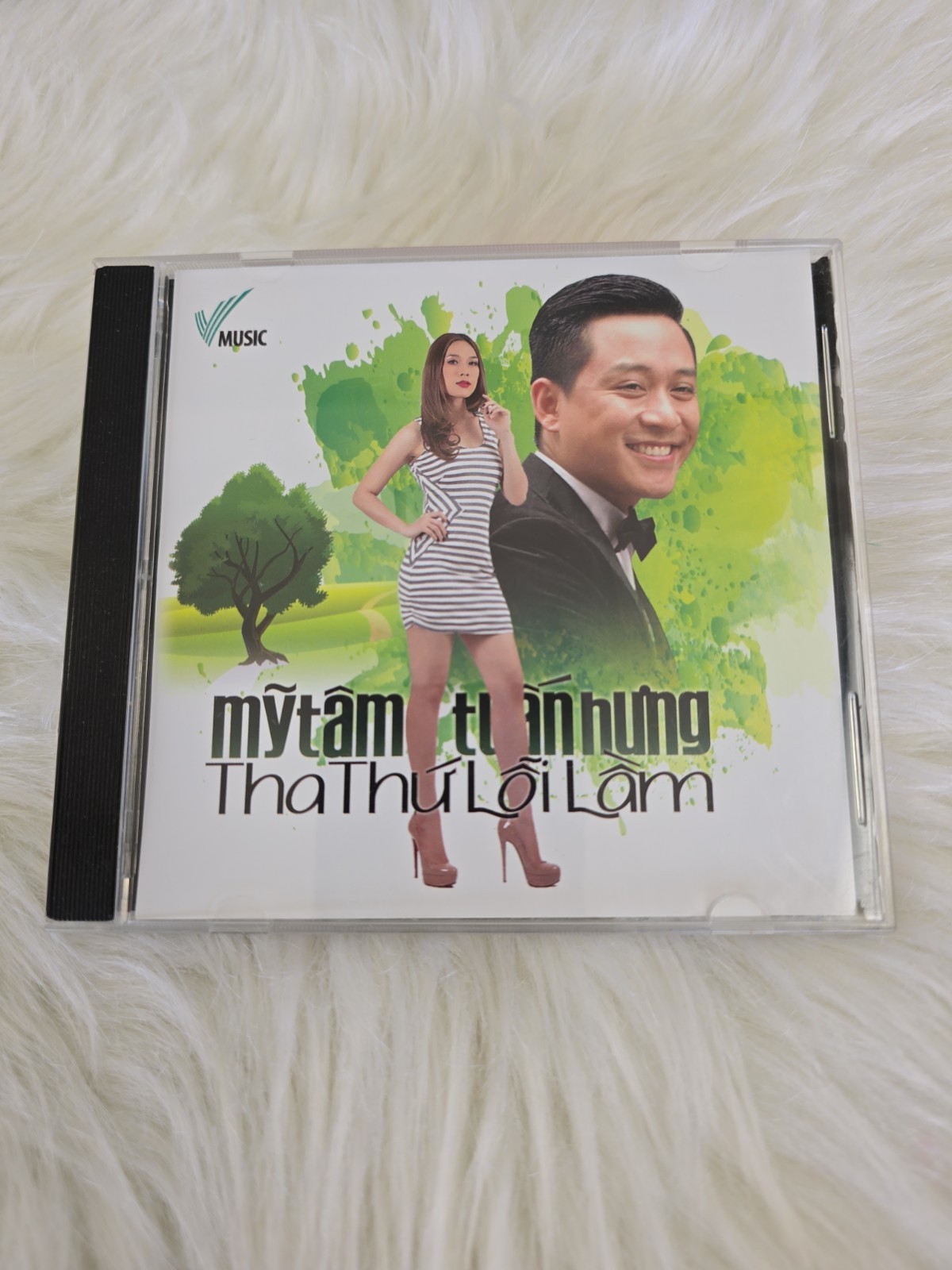 My TAM TUAN HUNG THA THU LOI LAM  Vietnamese Music CD. 
