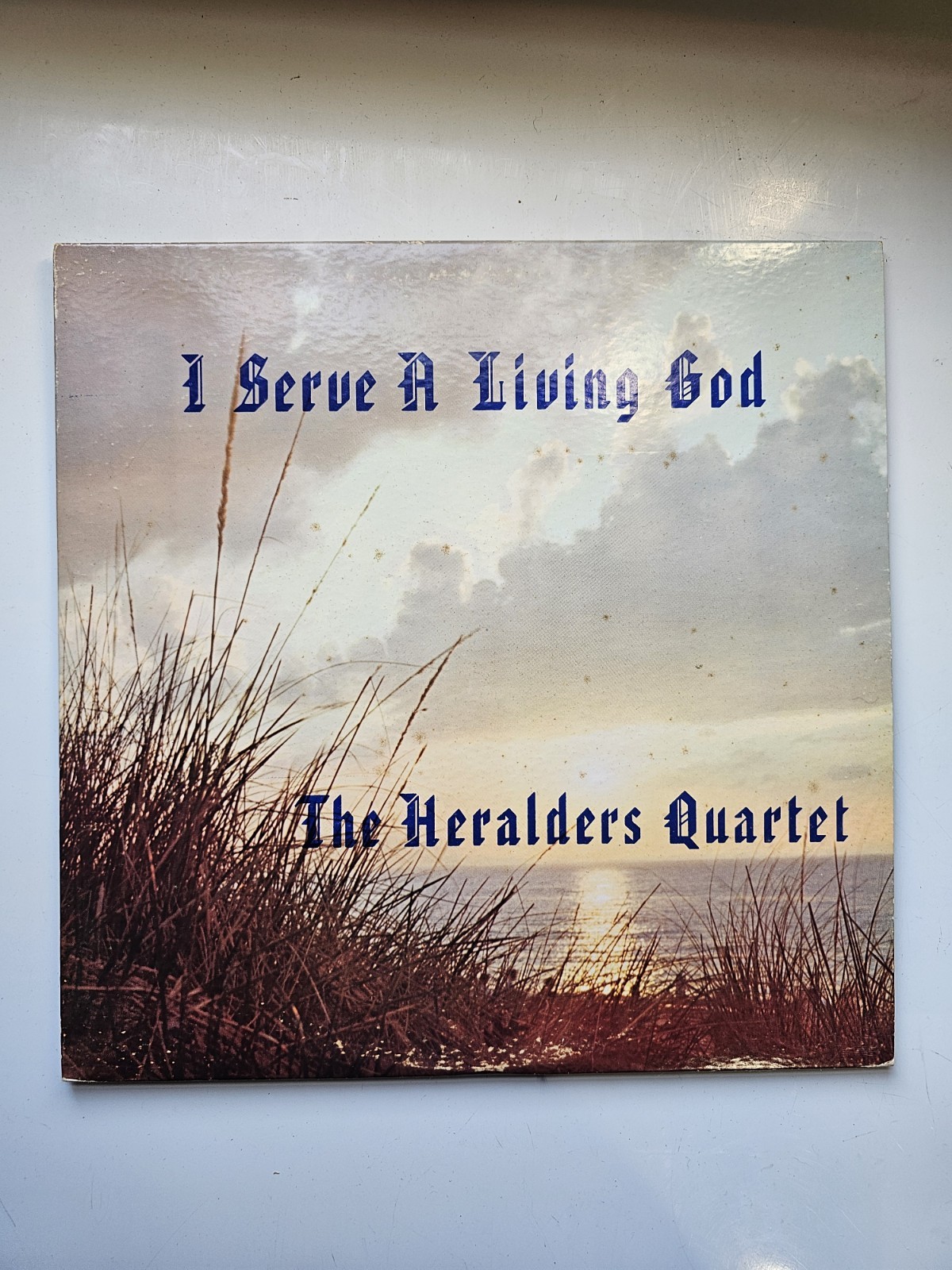 I Serve A Living God  - The Heralders Quarlet