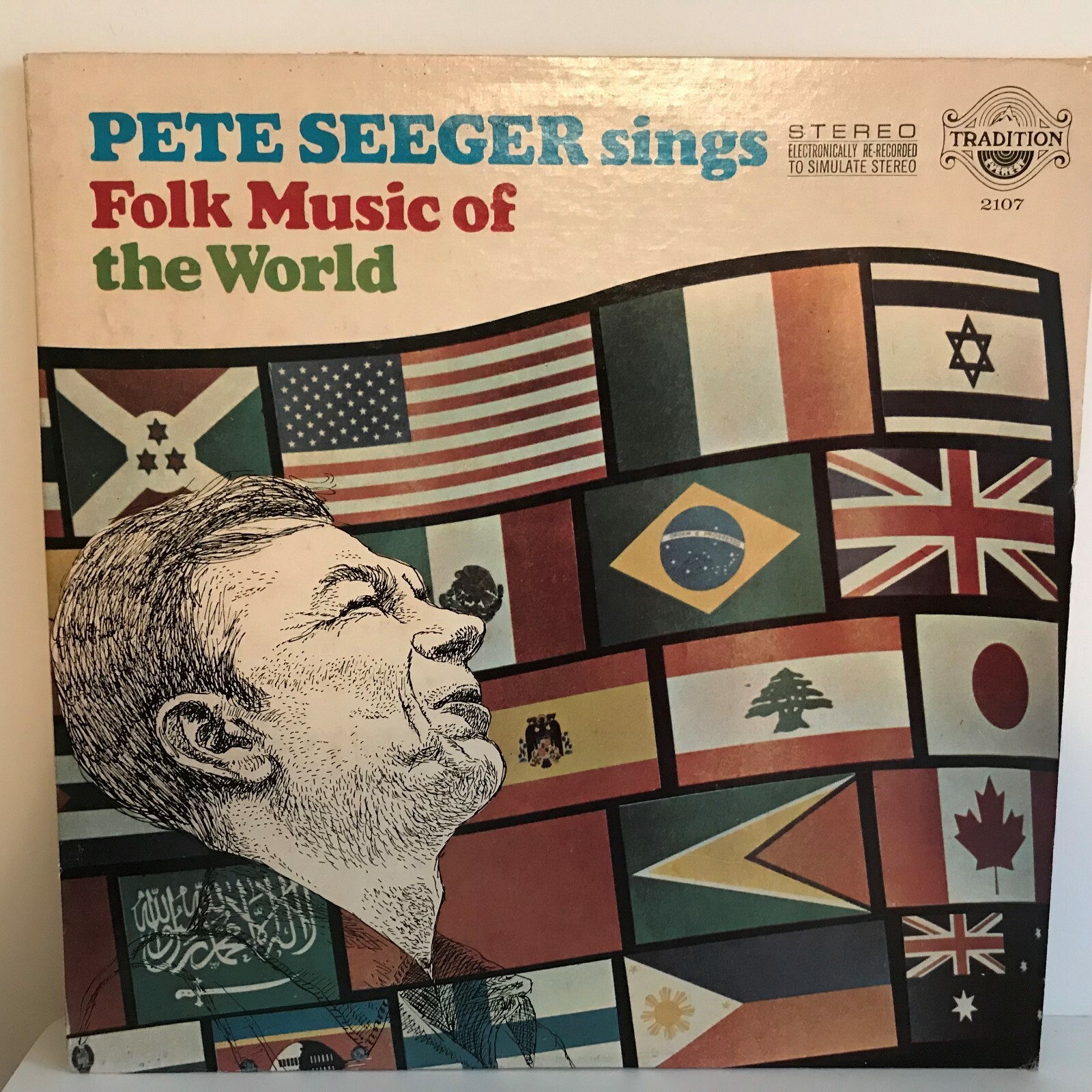 PETE  SEEGAR            LP      SINGS    FOLK   MUSIC   OF  THE   WORLD    