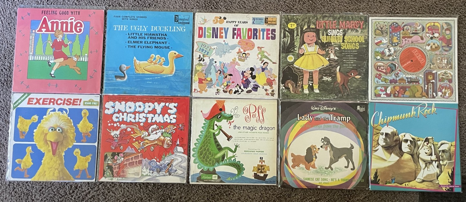 Lot: 10 Vintage Childrens Record Albums  Untested   Chipmunk Rock  Disney Snoopy