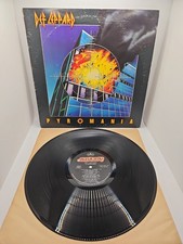 Deff Leppard Pyromania Vinyl LP  1983  Polygram Records VG+ picture