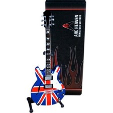 Axe Heaven - Chitarra da collezione in miniatura, oggetto ornamentale per arredo picture
